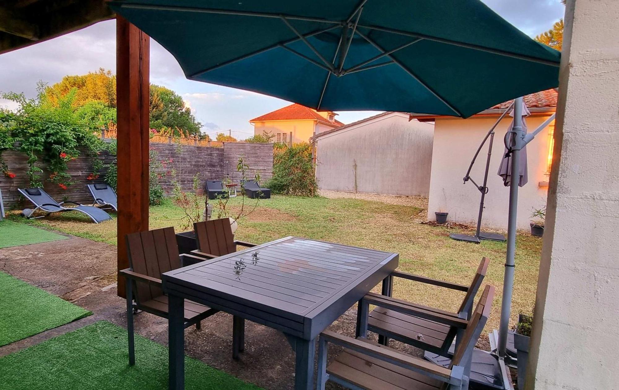 Appartement Quinault Libourne Esterno foto